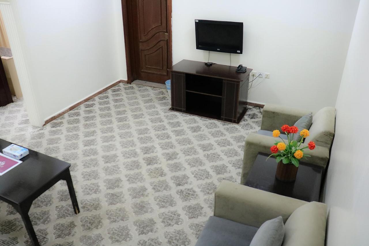 Al Farhan Hotel Suites Riyadh Exteriör bild
