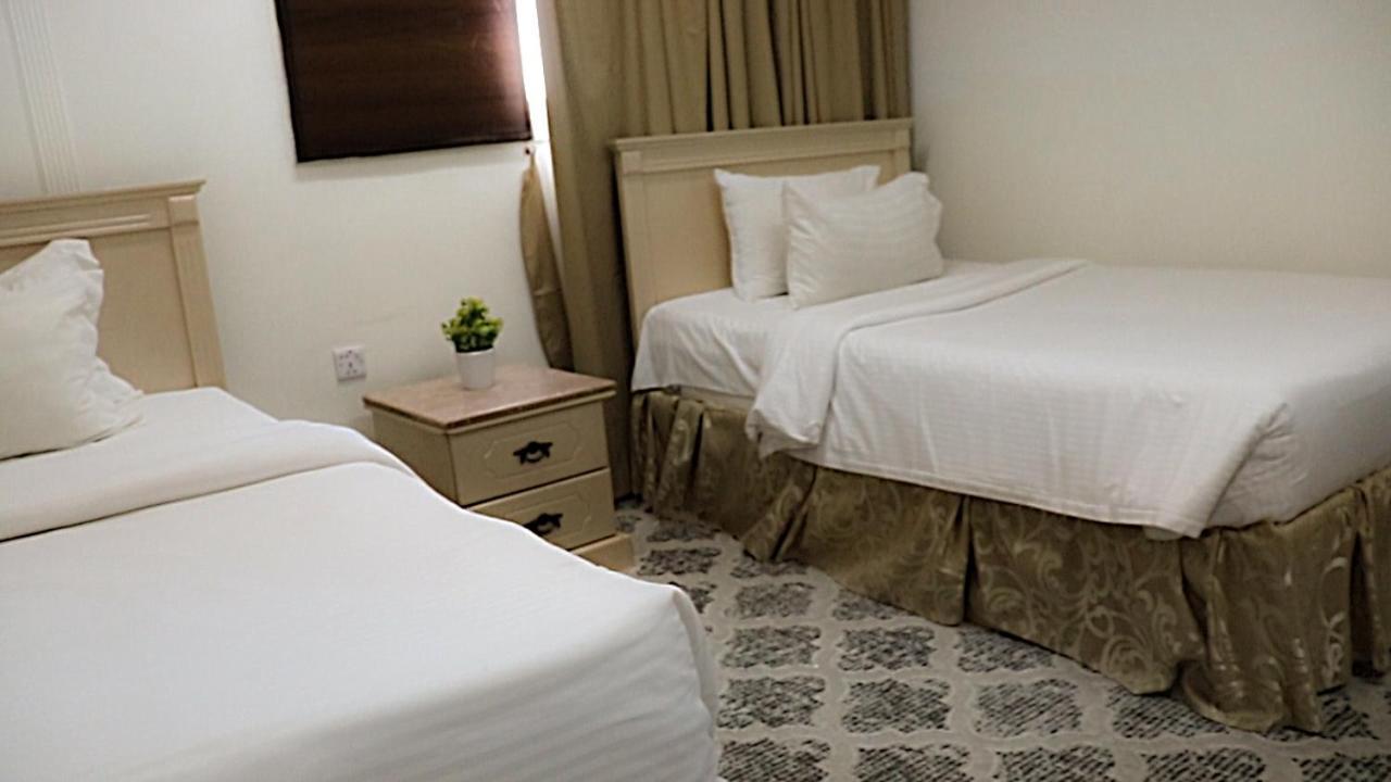 Al Farhan Hotel Suites Riyadh Exteriör bild