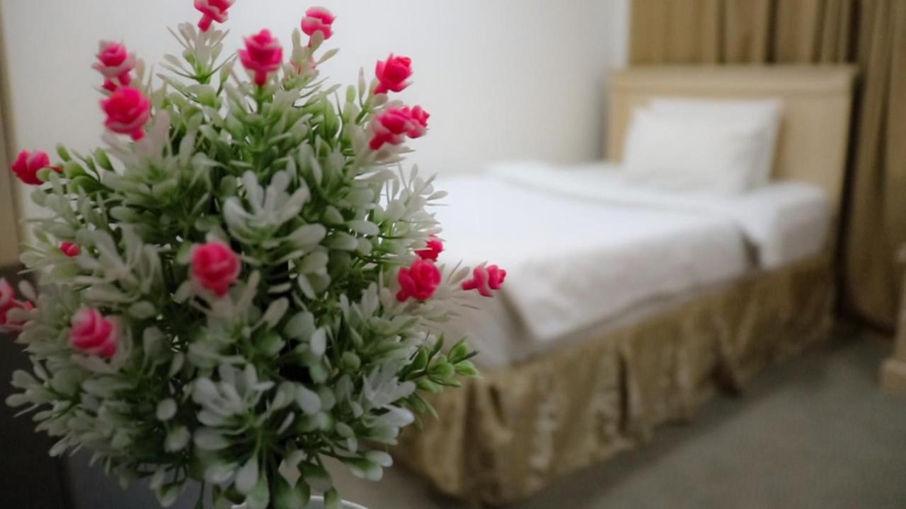Al Farhan Hotel Suites Riyadh Exteriör bild