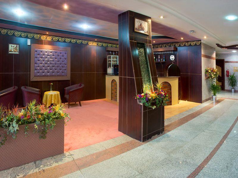 Al Farhan Hotel Suites Riyadh Exteriör bild