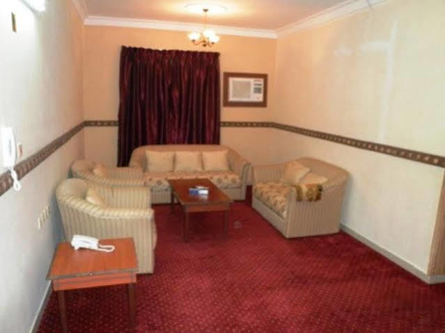 Al Farhan Hotel Suites Riyadh Exteriör bild
